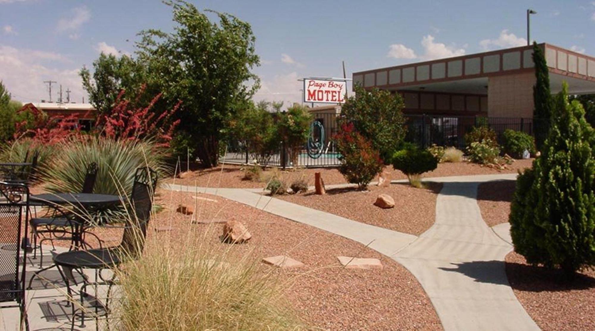 Lake Powell Canyon Inn ページ エクステリア 写真