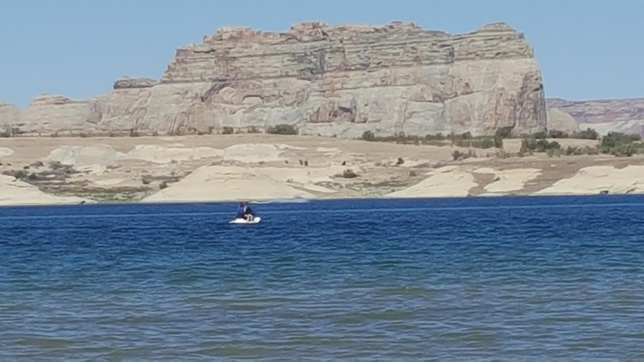 Lake Powell Canyon Inn ページ エクステリア 写真