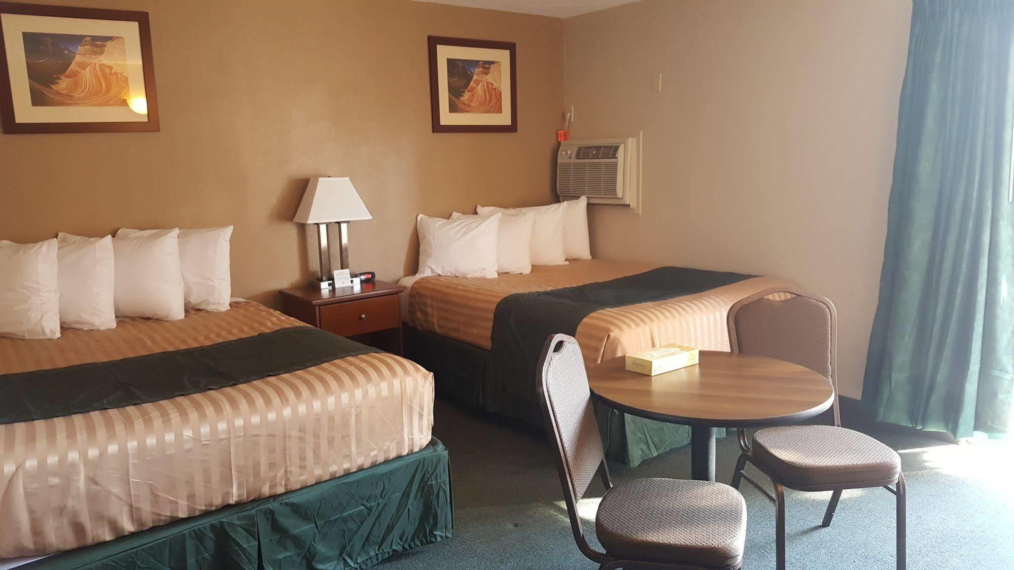 Lake Powell Canyon Inn ページ エクステリア 写真